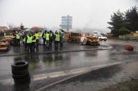 Monistrol-sur-Loire : la pluie s&#039;invite, les Gilets jaunes persistent