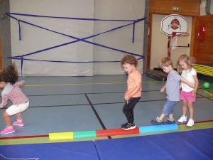 Les maternelles de Grazac s’initient à la gymnastique