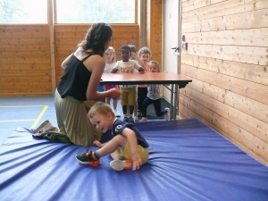 Les maternelles de Grazac s’initient à la gymnastique