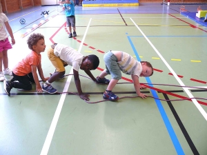 Les maternelles de Grazac s’initient à la gymnastique