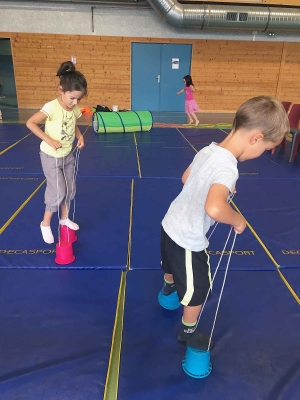 Les maternelles de Grazac s’initient à la gymnastique