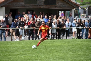 Foot : Sainte-Sigolène taille patron à Montregard