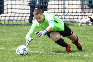 Foot : Sainte-Sigolène taille patron à Montregard