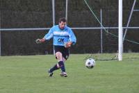 Les arbitres savent aussi jouer au football