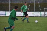 Les arbitres savent aussi jouer au football