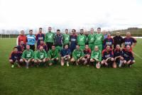 Les arbitres savent aussi jouer au football