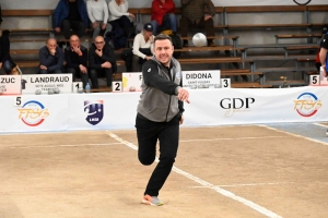 Sainte-Sigolène : le Championnat de France M1 de boules lyonnaises capte l&#039;attention