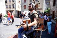 Saint-Pal-de-Chalencon : un village transformé en galerie des merveilles