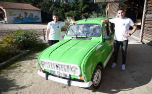 Bas-en-Basset : deux copains prêts pour l&#039;aventure du 4L Trophy