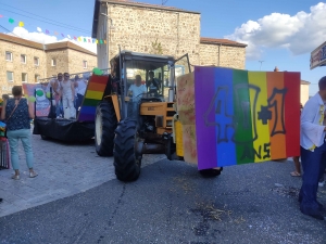 Saint-Pal-de-Mons : embouteillage de classards dans les rues du village (vidéo)