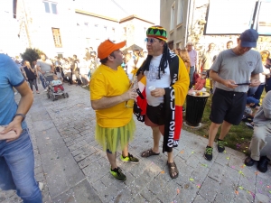 Saint-Pal-de-Mons : embouteillage de classards dans les rues du village (vidéo)