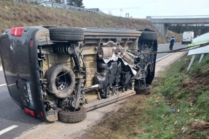 Monistrol-sur-Loire : il perd le contrôle et arrache une clôture près de la déchetterie