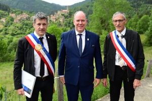 A Saint-Pal-de-Chalencon, le prince Albert de Monaco remonte le temps