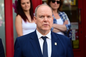 A Saint-Pal-de-Chalencon, le prince Albert de Monaco remonte le temps