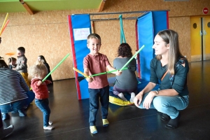 Saint-Maurice-de-Lignon : le cirque pour créer du lien entre parents et enfants