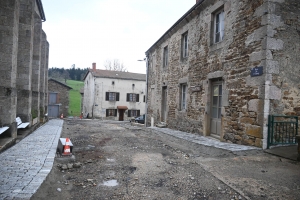 Saint-Julien-Molhesabate : les travaux d&#039;aménagement font ressortir l&#039;eau