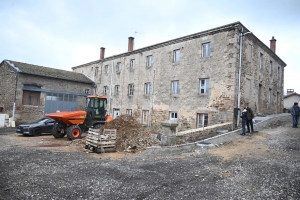 Saint-Julien-Molhesabate : les travaux d&#039;aménagement font ressortir l&#039;eau