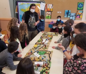 Yssingeaux : tous dans le Lignon pour les CM1 de l&#039;école Jean-de-la-Fontaine