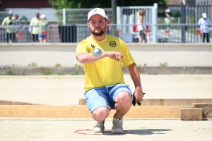 Pétanque : 128 doublettes au départ, 16 qualifiées au Régional de Sainte-Sigolène