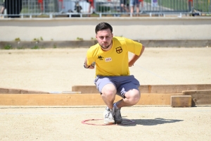 Pétanque : 128 doublettes au départ, 16 qualifiées au Régional de Sainte-Sigolène