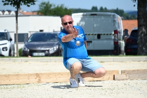 Pétanque : 128 doublettes au départ, 16 qualifiées au Régional de Sainte-Sigolène