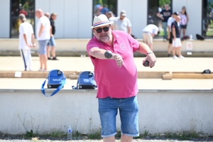 Pétanque : 128 doublettes au départ, 16 qualifiées au Régional de Sainte-Sigolène