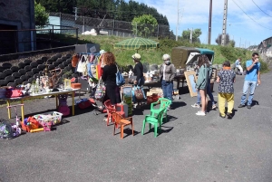 Dunières : le Sourire d&#039;Houda, une brocante solidaire pour une action humanitaire