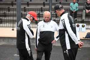 Pétanque : les vétérans de Vals conservent leur titre départemental