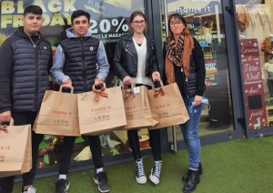 JN Kids a offert 23 cadeaux, ce qui représente 800 € de dons