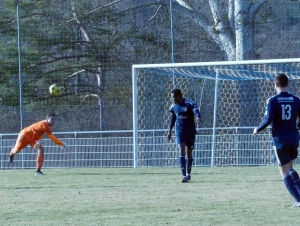 Foot, R1 : le Velay FC maitrise la 1ère mi-temps et assure une victoire convaincante