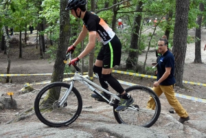 Saint-Maurice-de-Lignon : Johan Pabiou décroche le titre régional de VTT trial