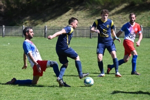 Foot, coupe : Sucs et Lignon poussif contre Montfaucon-Montregard