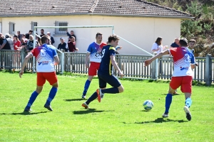 Foot, coupe : Sucs et Lignon poussif contre Montfaucon-Montregard