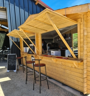 Rando en quad, snack, canoë, Tour de France : l’été animé avec Loisirs Location des Sucs