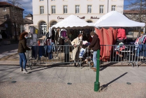 Yssingeaux : 500 vêtements vendus pour la première journée de la friperie