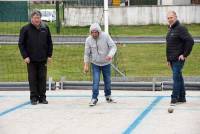 Montfaucon-en-Velay : les résidents de Saint-Nicolas s&#039;initient à la boule lyonnaise