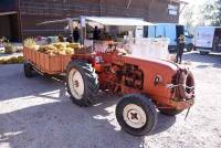 Bas-en-Basset : on se presse au camion pour transformer ses pommes en jus