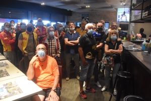 Monistrol-sur-Loire : les supporters de Jordan Sarrou ensemble devant la télé pour l&#039;encourager