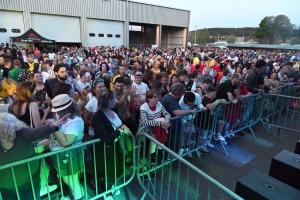 Saint-Romain-Lachalm : Denis V, Wazoo et 1400 spectateurs pour les 30 ans d&#039;animation de Jacky Bussy