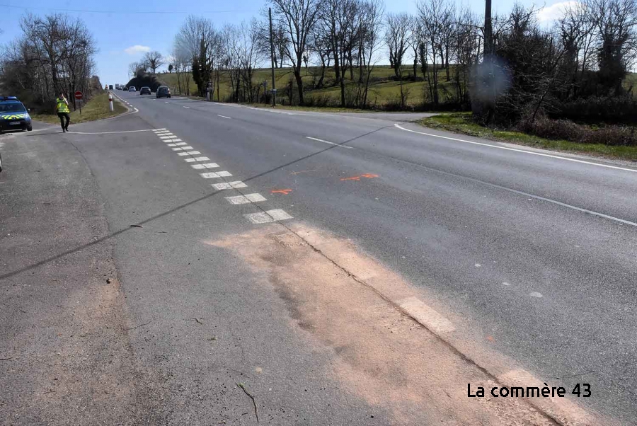 Un Motard Perd La Vie Dans Un Accident Sur La Rn102 La Commere 43