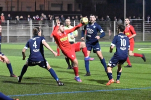 Foot, R2 : pas de vainqueur entre les invaincus Monistrol et Roanne