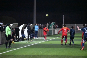 Foot, R2 : pas de vainqueur entre les invaincus Monistrol et Roanne