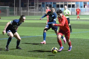 Foot, R2 : pas de vainqueur entre les invaincus Monistrol et Roanne