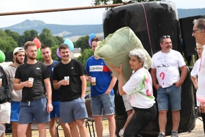 Saint-Front : dix équipes s&#039;affrontent aux jeux interquartiers, La Gare s&#039;impose (vidéo)