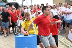 Saint-Front : dix équipes s&#039;affrontent aux jeux interquartiers, La Gare s&#039;impose (vidéo)