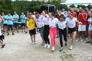 Saint-Front : dix équipes s&#039;affrontent aux jeux interquartiers, La Gare s&#039;impose (vidéo)