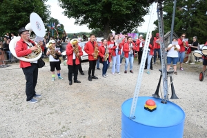 Saint-Front : dix équipes s&#039;affrontent aux jeux interquartiers, La Gare s&#039;impose (vidéo)