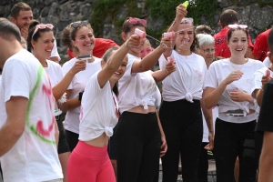 Saint-Front : dix équipes s&#039;affrontent aux jeux interquartiers, La Gare s&#039;impose (vidéo)