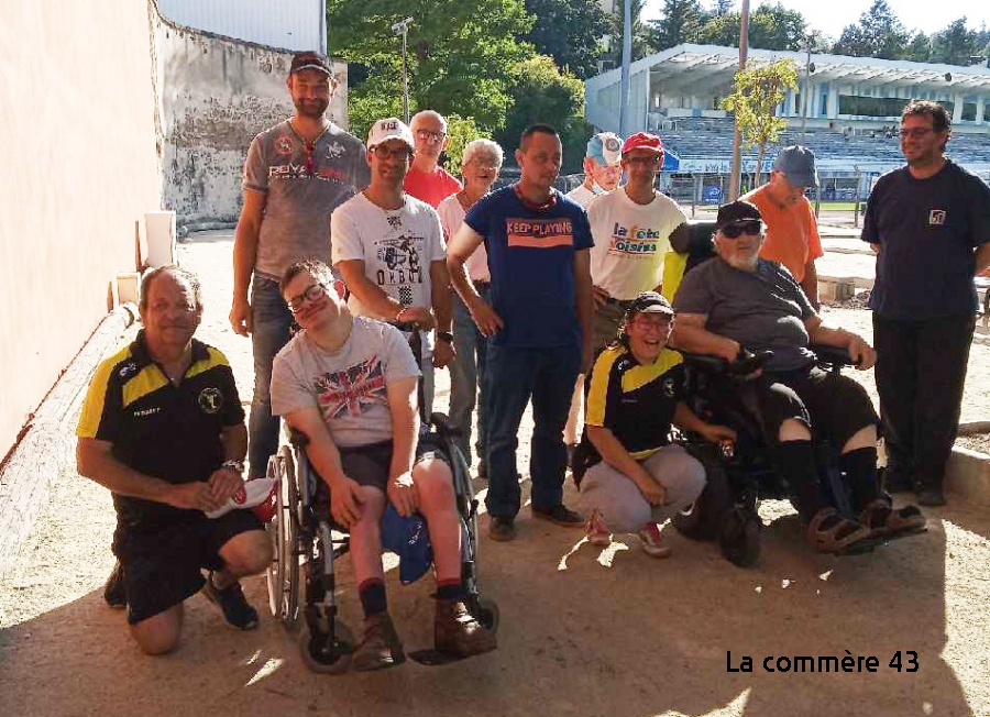 Puy En Velay La Section Sport Adapte De Petanque Est Rentree La Commere 43