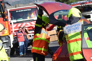 Saint-Julien-Chapteuil : le grand public au plus près d&#039;une intervention des pompiers